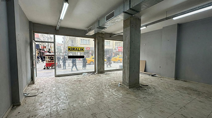 Önce - Kadıköy Kafe Dekorasyon Projesi